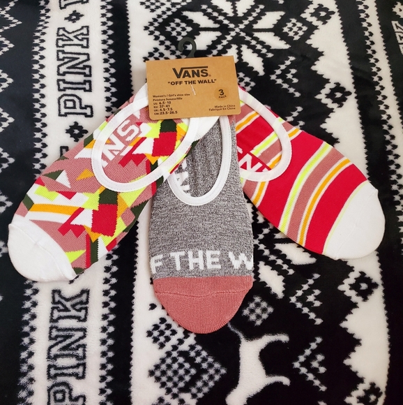Vans Accessories - Vans 3 Pack Of Womens Socks NWT